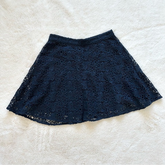 Club Monaco women skirt size 6 - Picture 5 of 9